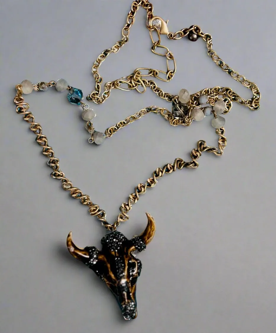 Brown Bullhead 20 Inch Necklace