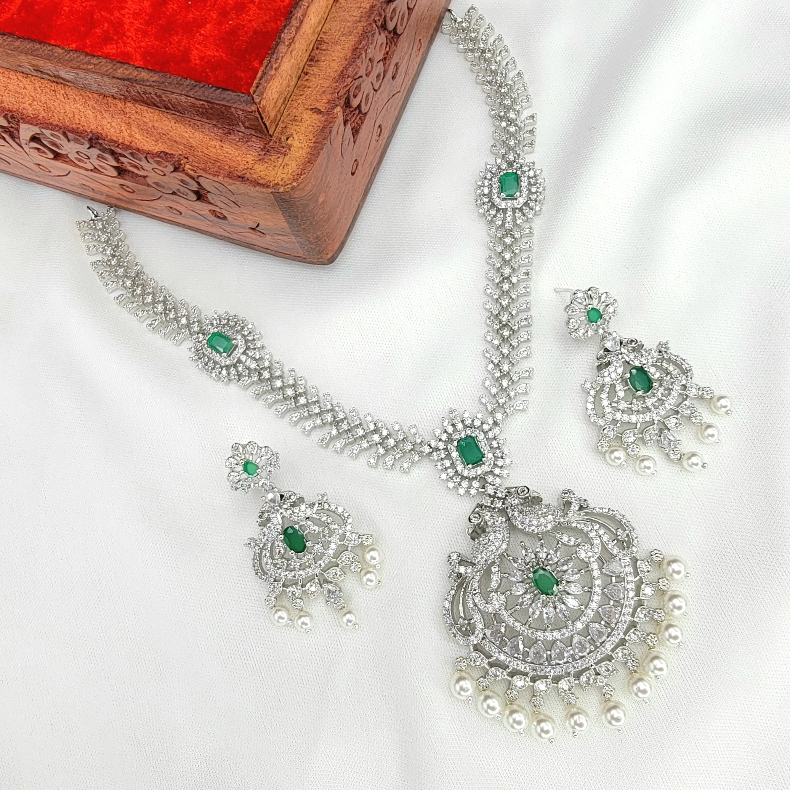Diamond Alike AD Zircon (CZ) White Rhodium Polish Necklace