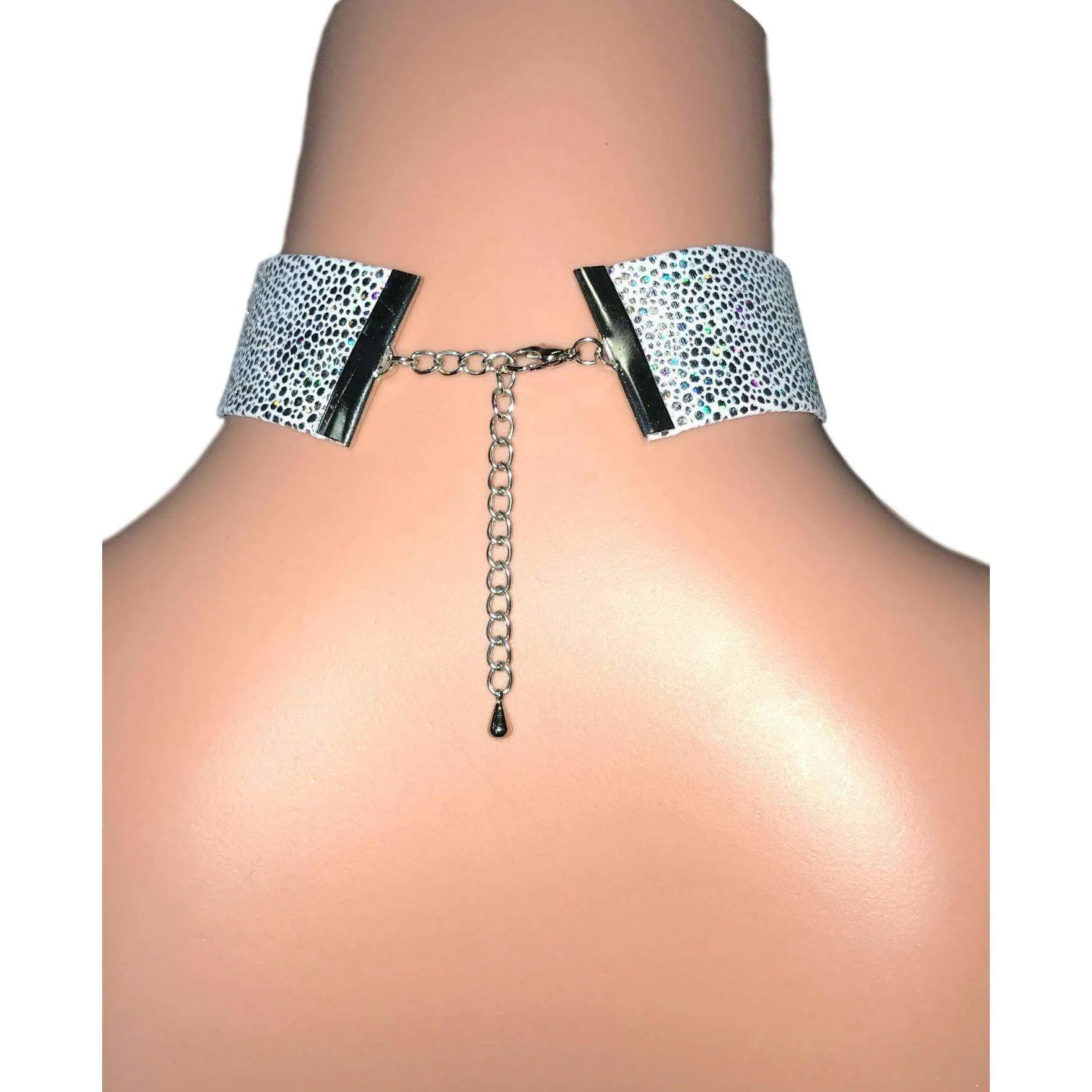 Holographic Silver Choker