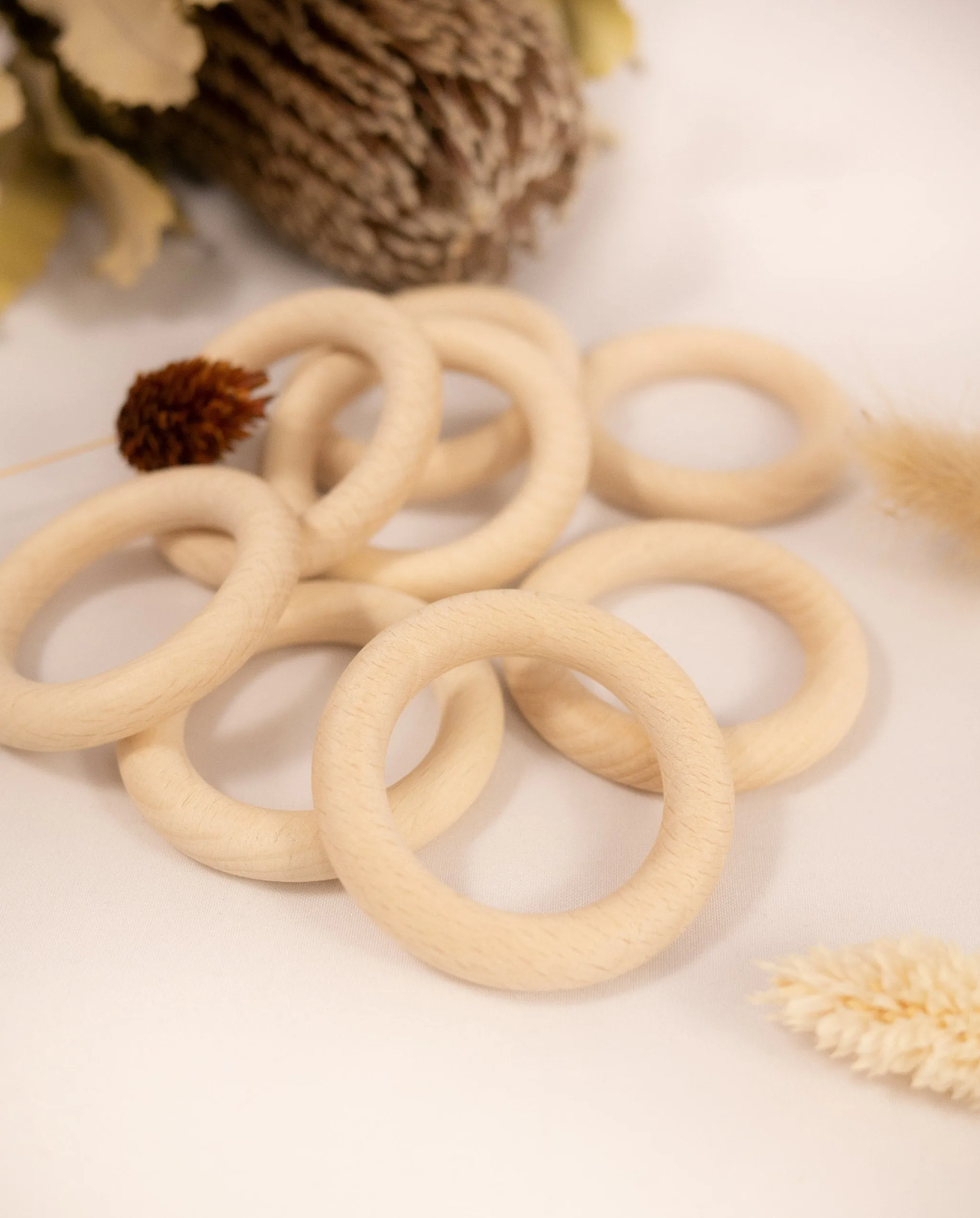 Wooden rings, beechwood